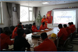 華謀咨詢?yōu)槟常ǜ劭谛袠I(yè)）公司進(jìn)行OPL點(diǎn)滴教育培訓(xùn)